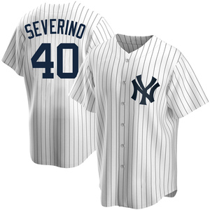 ny_islanders_fans Luis Severino T-Shirt